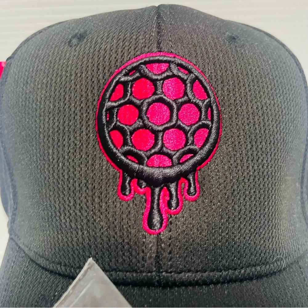 Bonk Golf Men’s Fitted Golf Hat w/Tee Holder & Magnetic Ball Marker Size - M-L - Picture 4 of 9